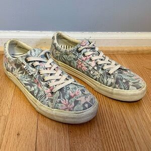 Taos Plim Soul Tropical Floral Canvas Sneakers 9.5